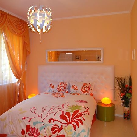 Orange Flower Apartments 1 Sofie Pokoj fotografie